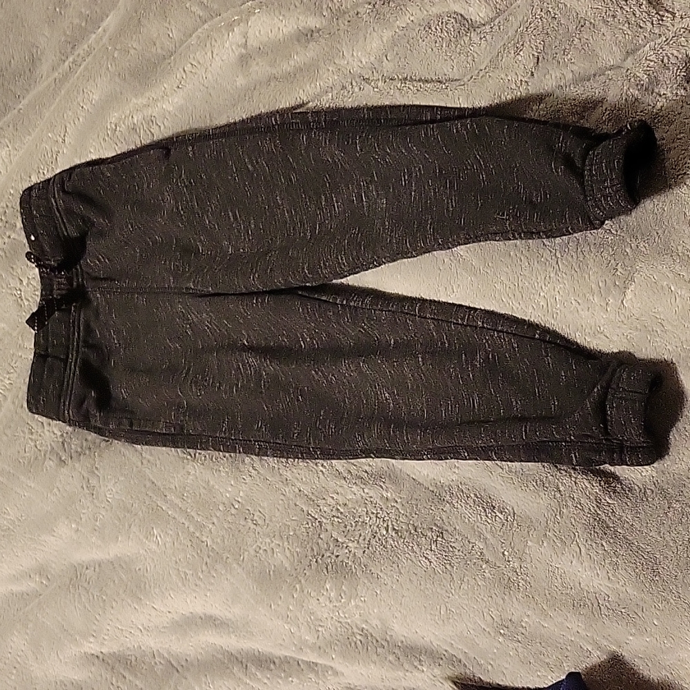 3/$5 Boy's Sweats 4T